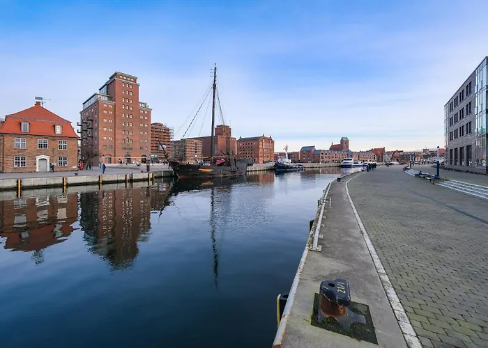 Weinrote Jurte Fuer Geniesser Luxuszelt *